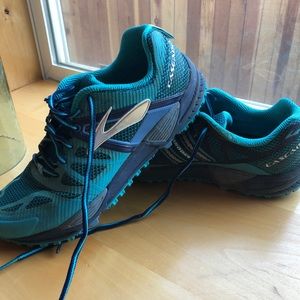 Brooks cascadia 10 - women’s trail running shoe